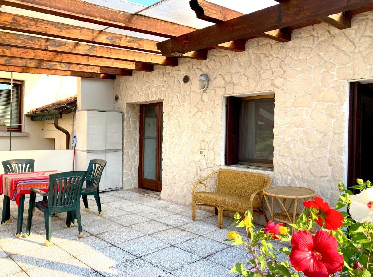فيتشنزا Bob And Jenny'S B&B المظهر الخارجي الصورة