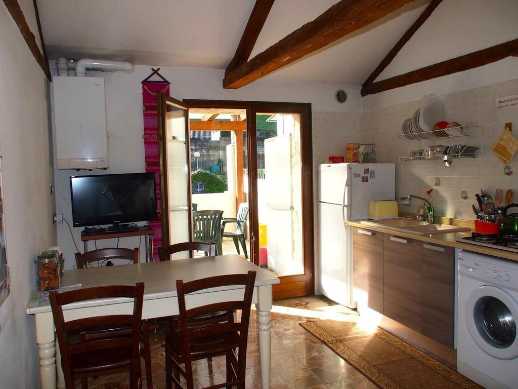 فيتشنزا Bob And Jenny'S B&B المظهر الخارجي الصورة